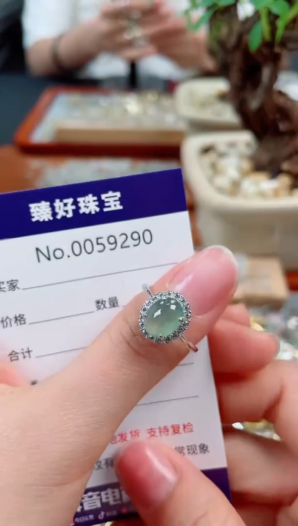 翡翠戒指银S925镶嵌...........