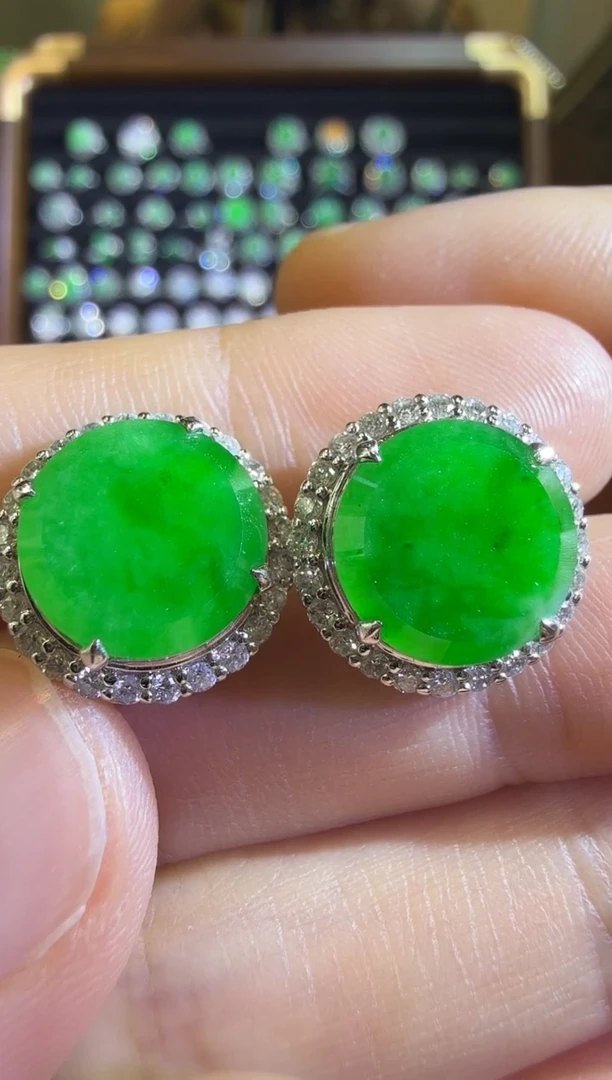 【闪购商品】翡翠耳饰18K金镶嵌正阳正冰圆牌耳钉