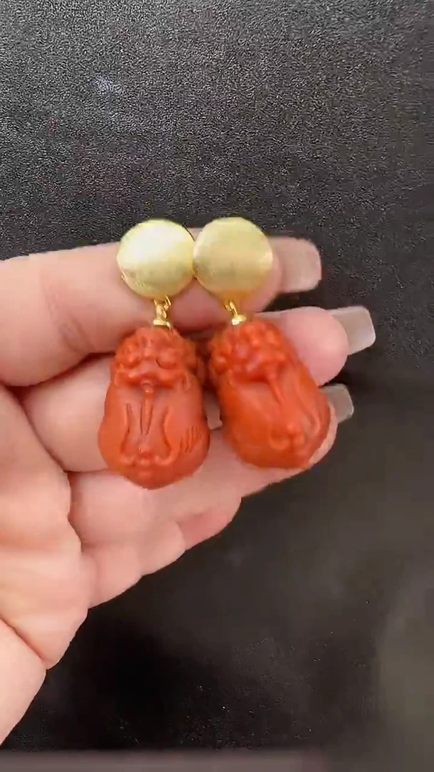 颈饰未镶嵌南红玛瑙耳环