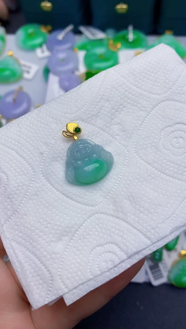 颈饰未镶嵌翡翠缅甸天然翡翠A货