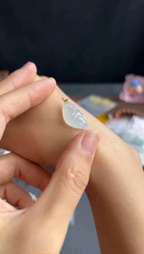 翡翠18K金镶嵌颈饰916买断