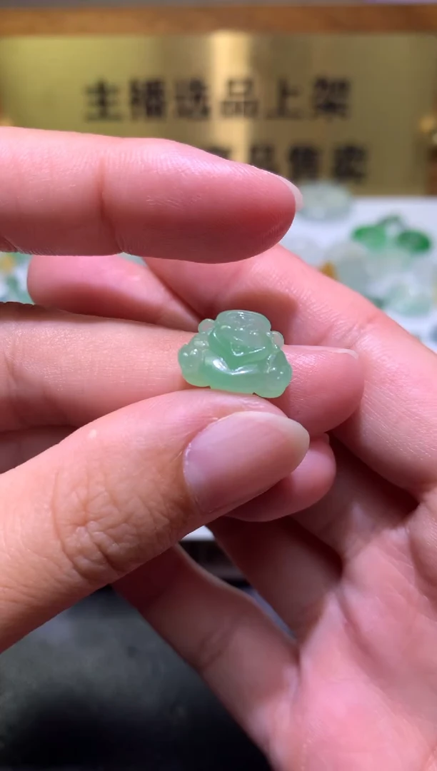 未镶嵌定制翡翠毛货