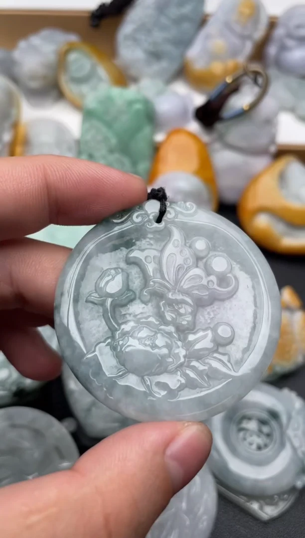 吊坠(不含链)未镶嵌翡翠1