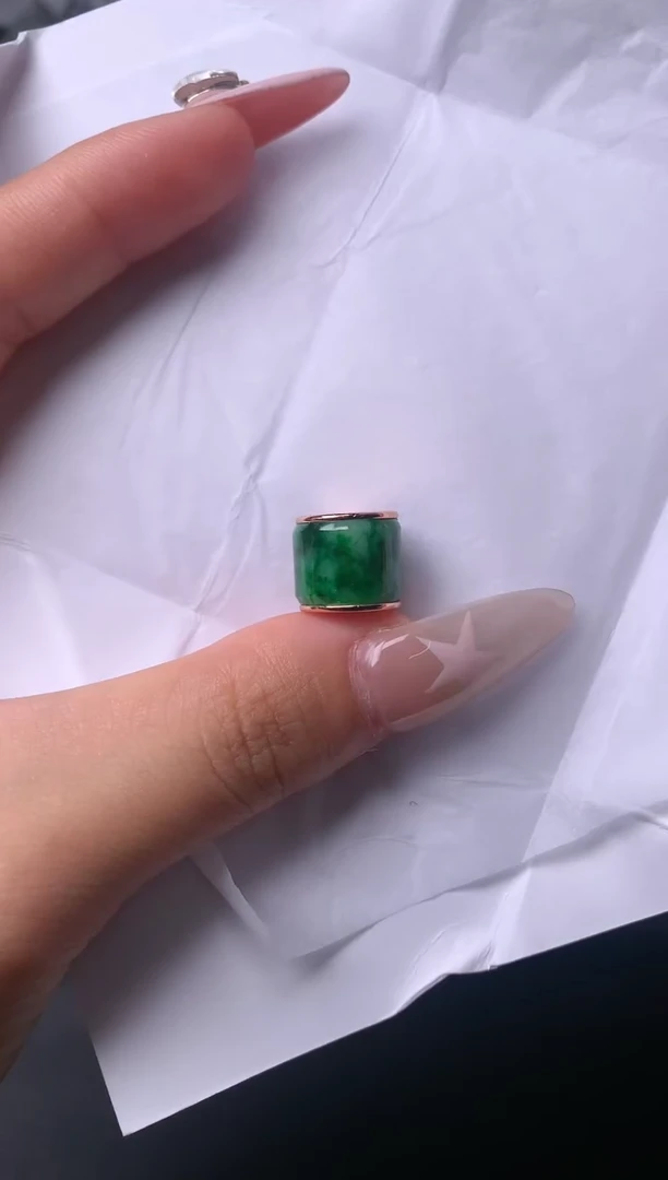 翡翠银S925镶嵌颈饰吊坠