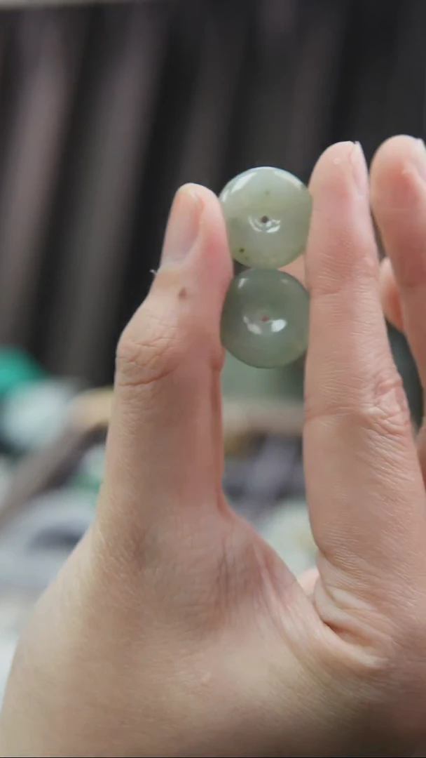 颈饰未镶嵌翡翠挂件H0001