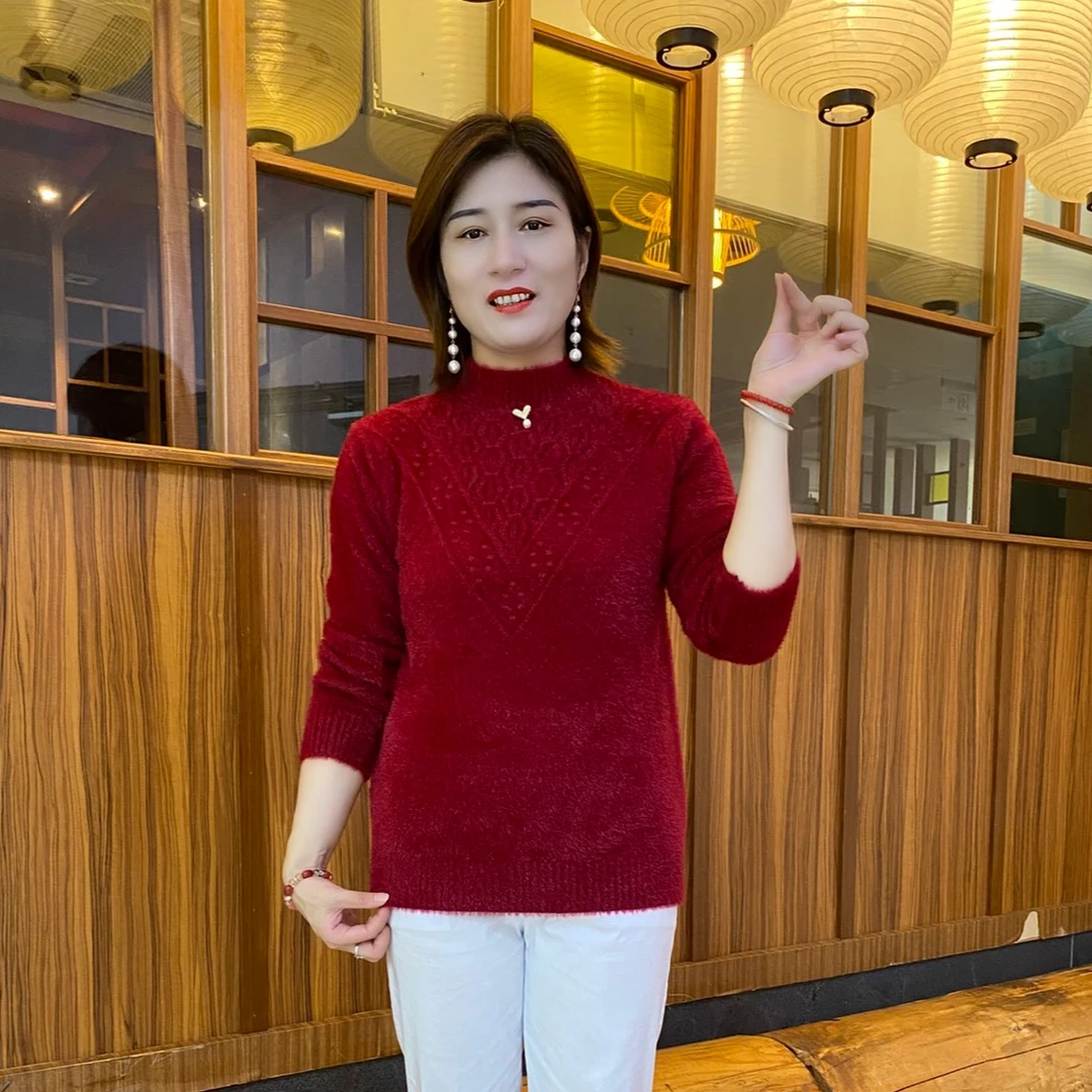 秋冬常规款半高领钉珠轻职风纯色厚款中老年女装毛衣