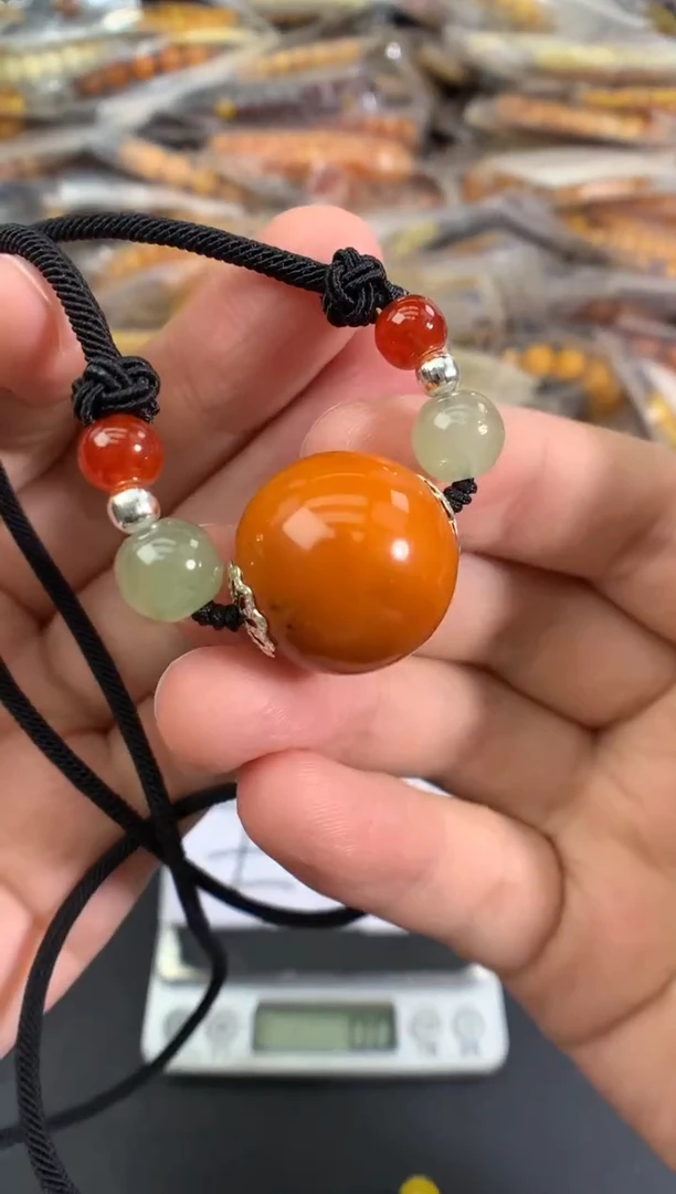 蜜蜡未镶嵌珠宝奇石1