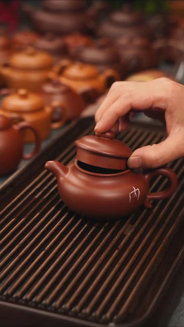 茶壶紫砂特练紫泥仿古200cc微瑕