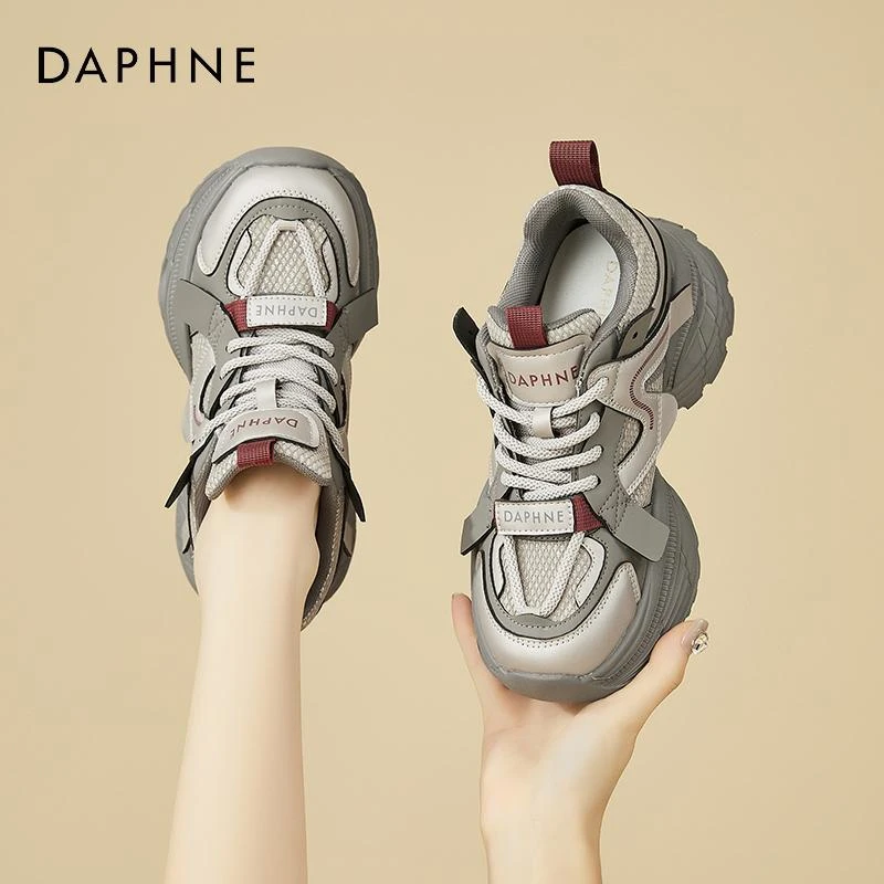 达芙妮新潮网红鞋老爹鞋显脚小厚底增高冬季加绒保暖运动鞋女鞋x