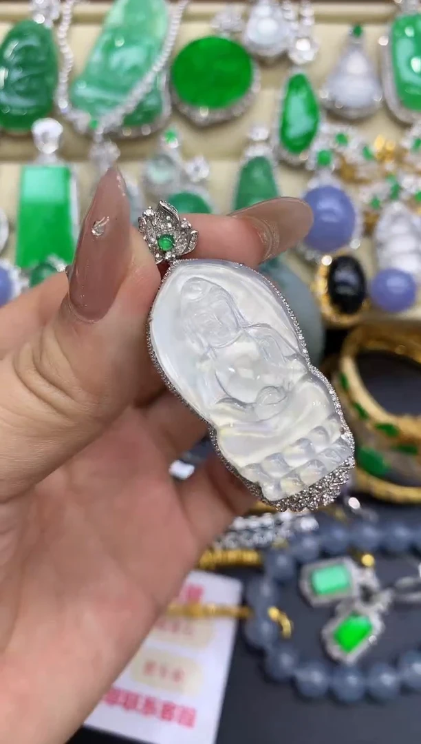 颈饰18K金镶嵌翡翠358-中国好珍宝