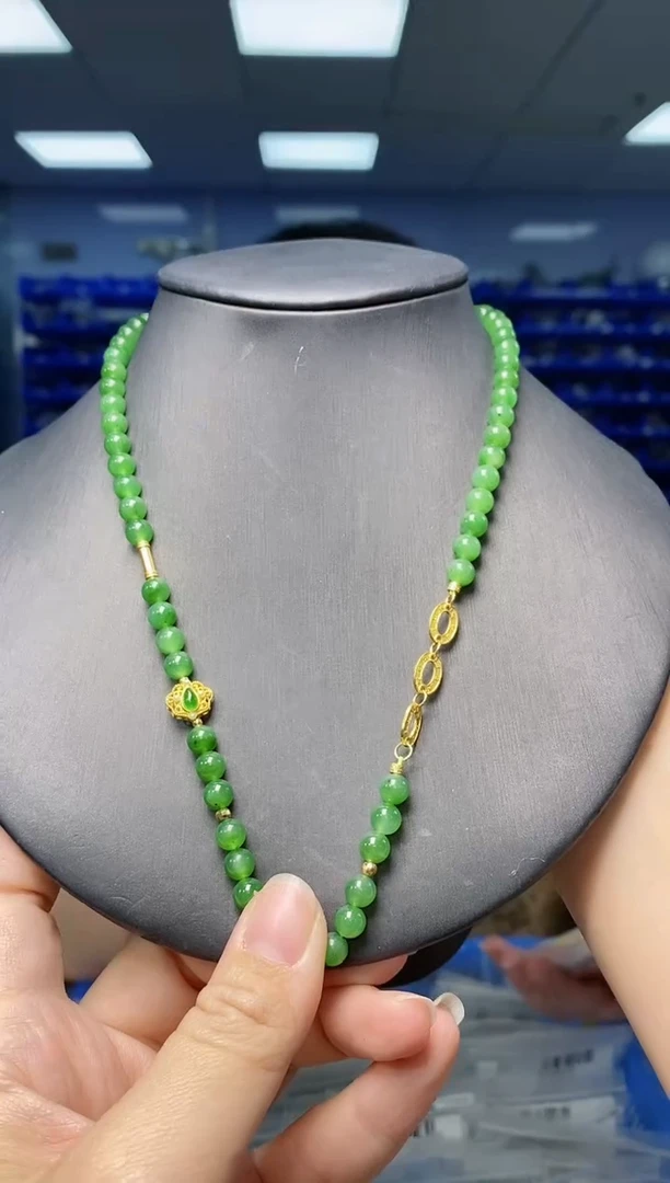 【闪购商品】和田玉（青玉）颈饰未镶嵌  G12001