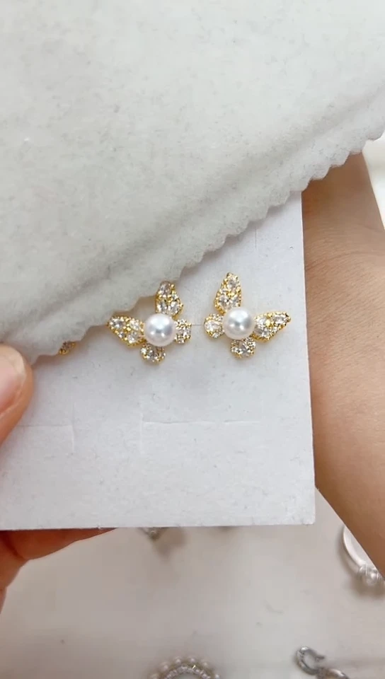 【闪购商品】淡水珍珠耳饰合金金色蝴蝶