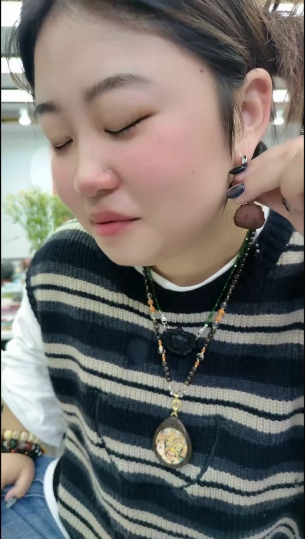 【闪购商品】香榧木2304降真香莲花