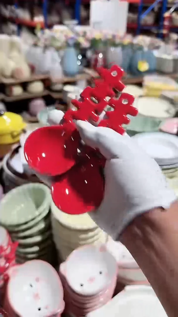 瓷片2个勺子微瑕 凑满20元包邮