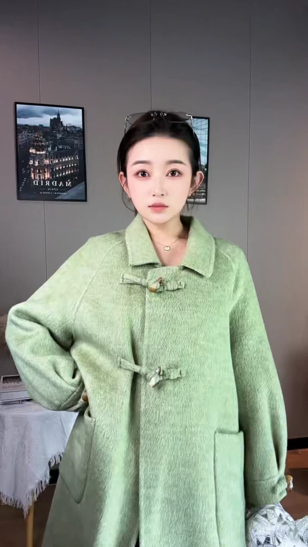 秋冬拼接长款保暖中长款毛呢外套女装气质毛呢网红
