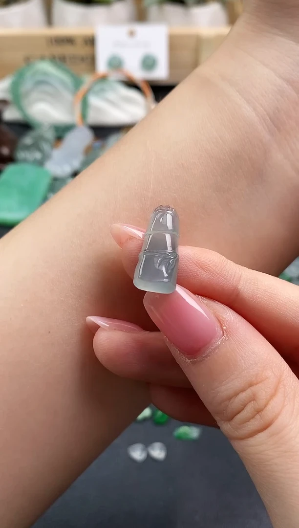 颈饰未镶嵌翡翠竹节