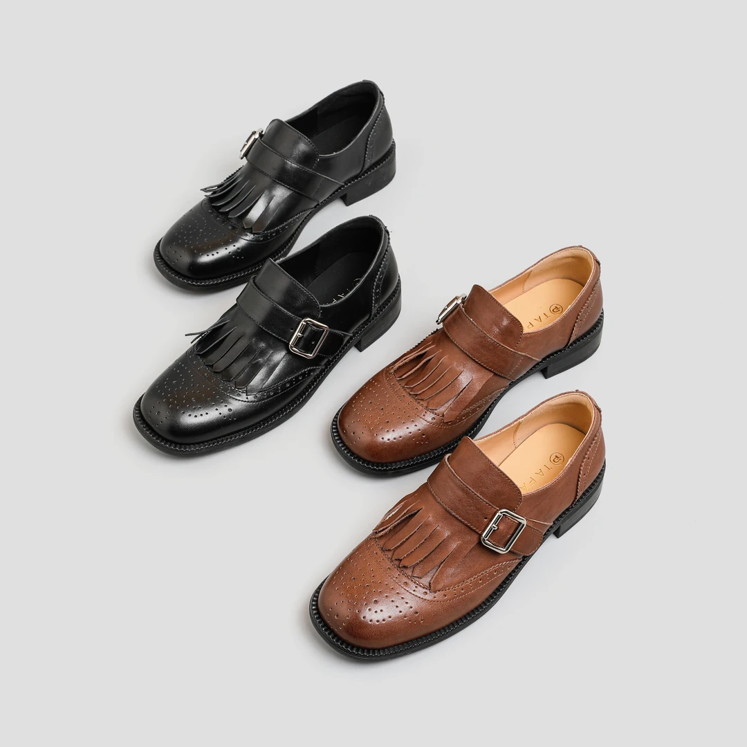 2025原创小众设计雕花工艺布洛克一脚蹬女鞋复古时尚百搭