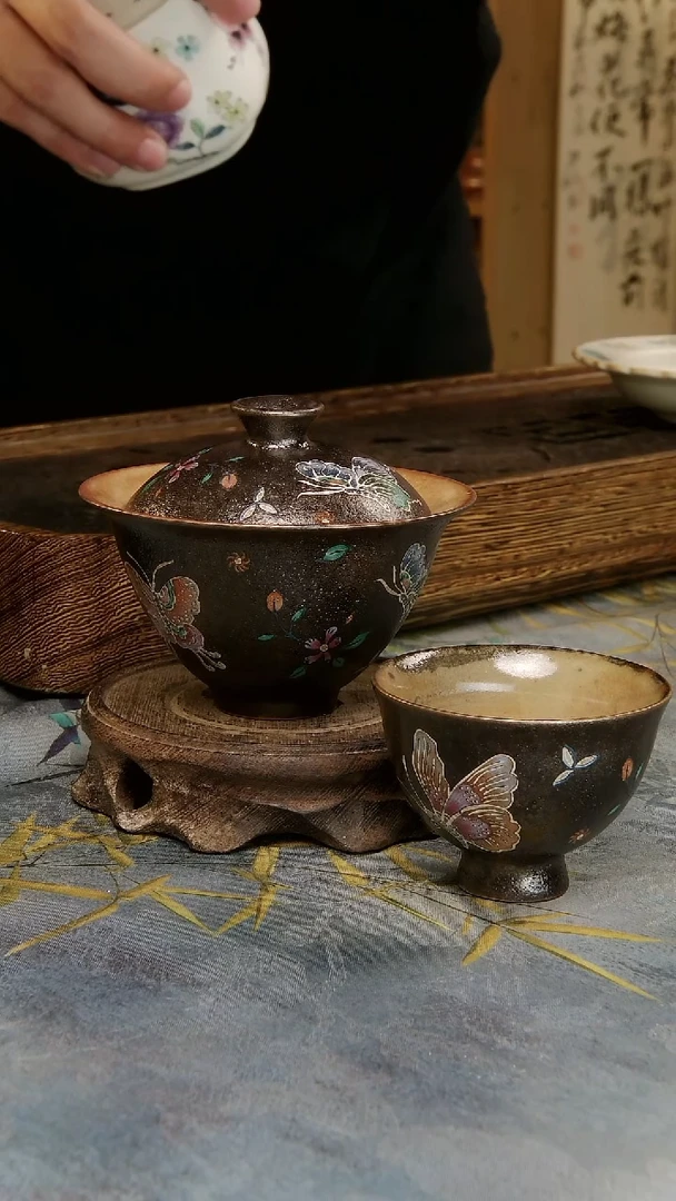 亘古茶具福利分享@蝴蝶盖碗带一杯
