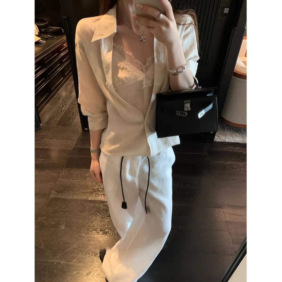 优秀的金蘑菇温柔自洽假两件v领蕾丝衬衫女夏莱赛尔苎麻7分袖衬衣