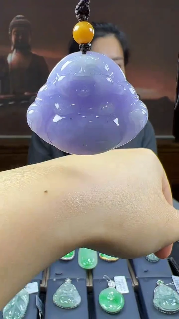 颈饰未镶嵌翡翠佛公