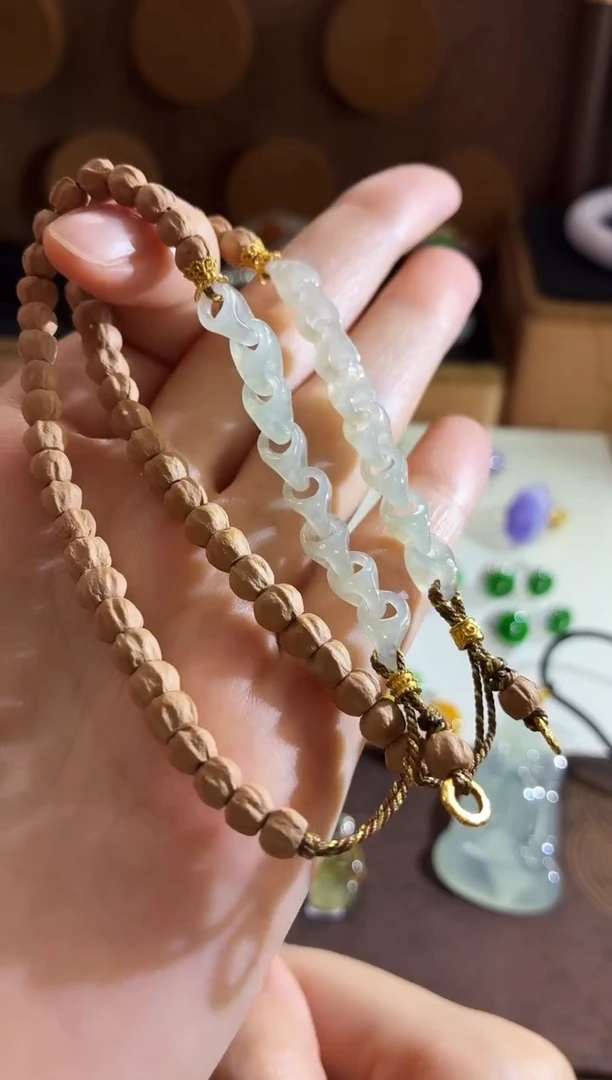 未镶嵌手串翡翠多样性发货 发其一