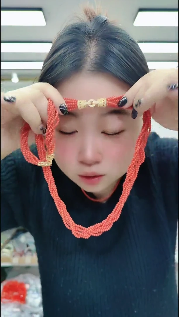 【闪购商品】树脂制品0527 红色一套