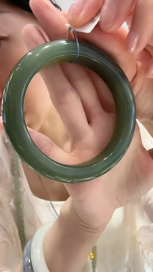 未镶嵌手镯和田玉40  圈口54.7