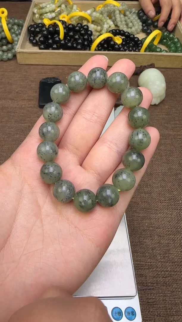 未镶嵌手串和田玉手串