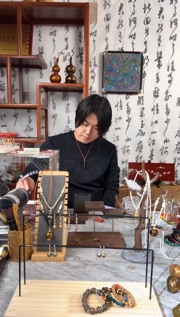 【闪购商品】非遗大漆跑环吊坠4颗大漆珠