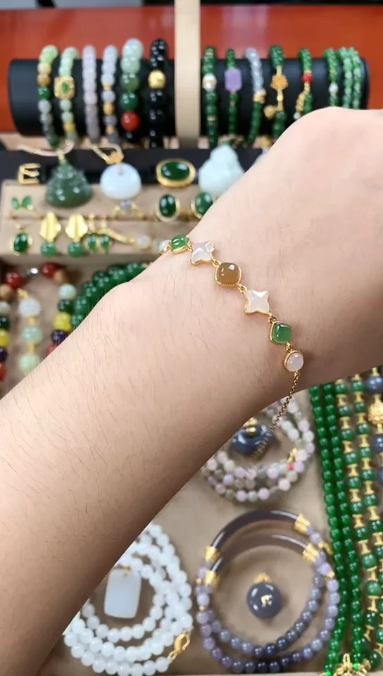未镶嵌手链和田玉1