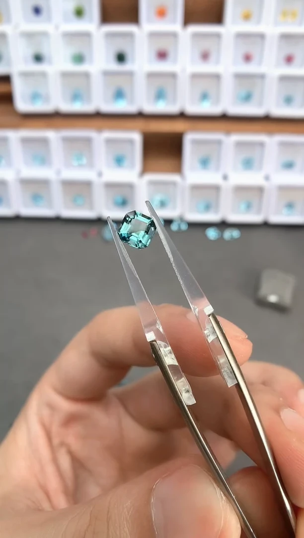 未镶嵌裸石定制碧玺1.4ct