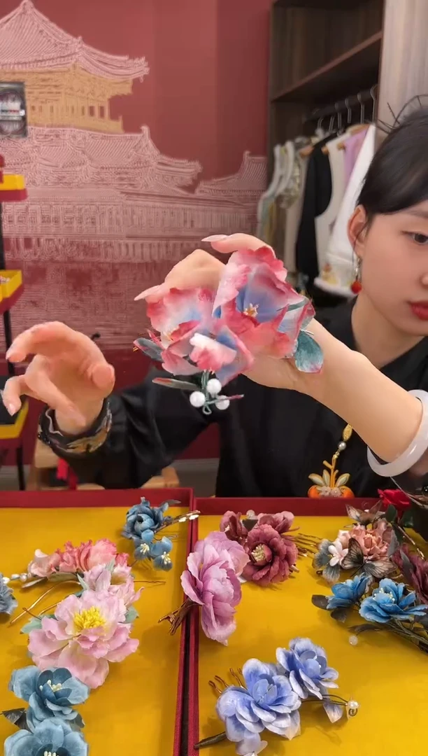 【闪购商品】刺绣小 非遗绒花（发饰）