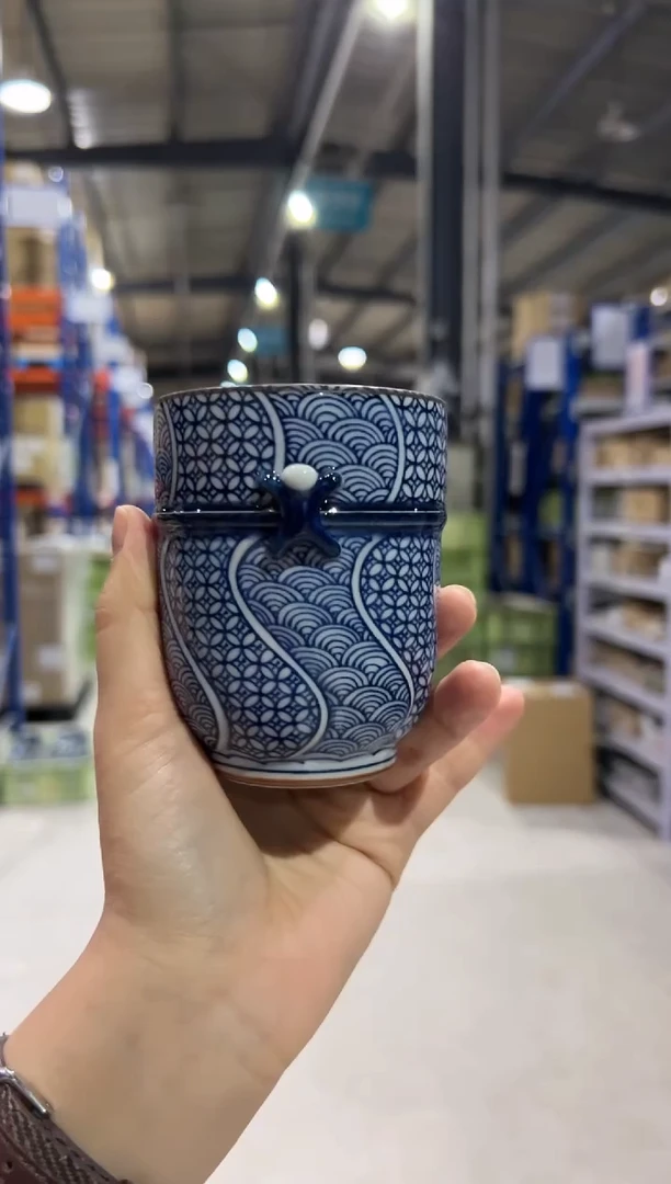 瓷片地紋織一閑人　彫コップ 大