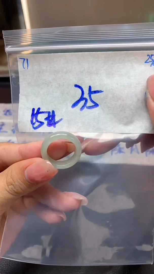 未镶嵌定制翡翠71翡翠毛货需精细抛光挂件多样性拍一发一