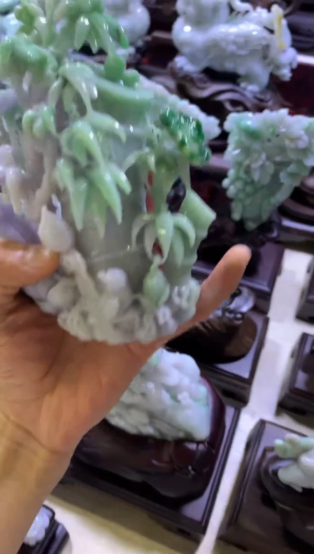 未镶嵌挂件翡翠你****干翡翠摆件