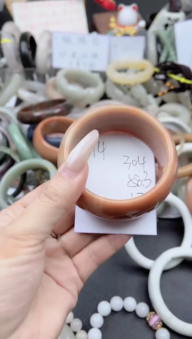 未镶嵌手镯石英质玉304