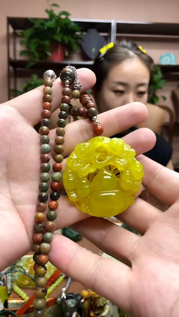 未镶嵌岫玉吊坠·