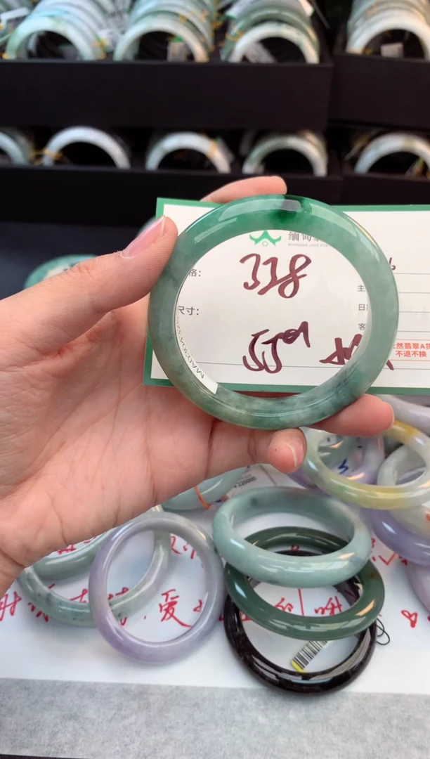 未镶嵌定制翡翠如*毛货需精细抛光+多人