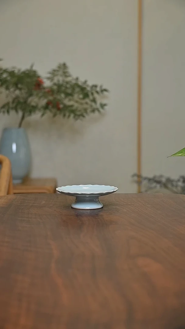 高盏托 天青 微瑕 朱家汝窑款