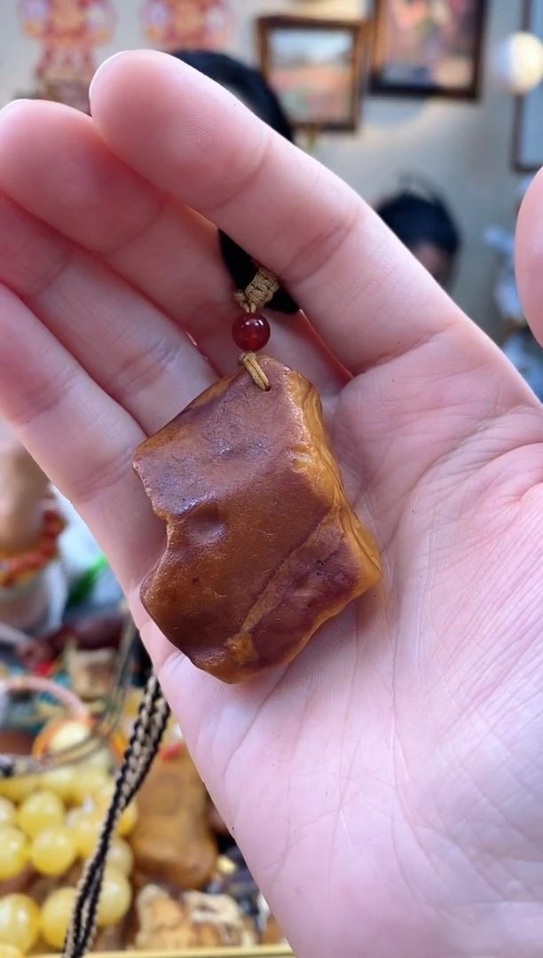 【闪购商品】琥珀颈饰未镶嵌吊坠