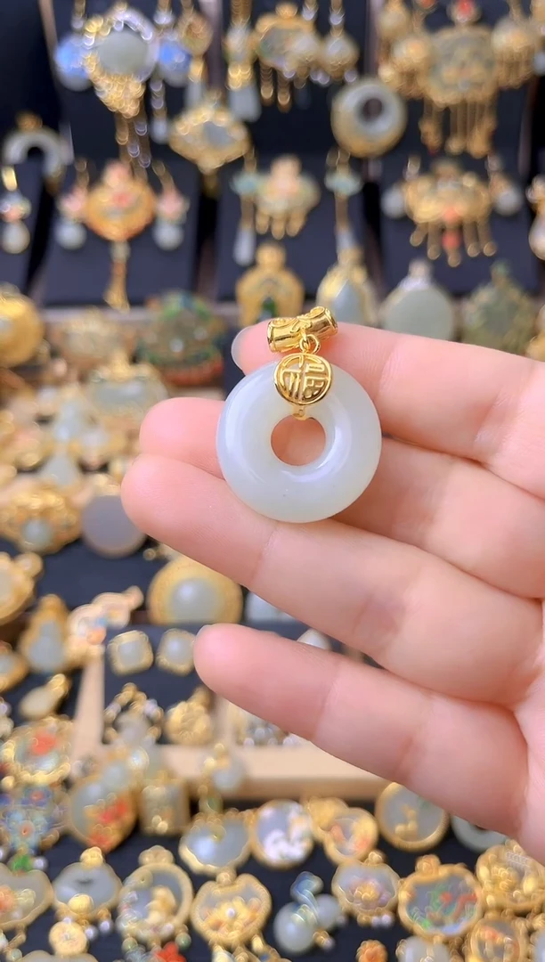 颈饰银S925镀金镶嵌和田玉福字平安扣吊坠