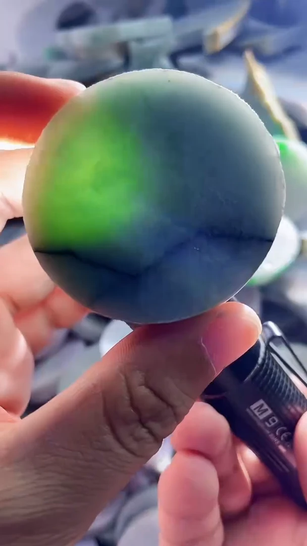 翡翠裸石天然A货翡翠