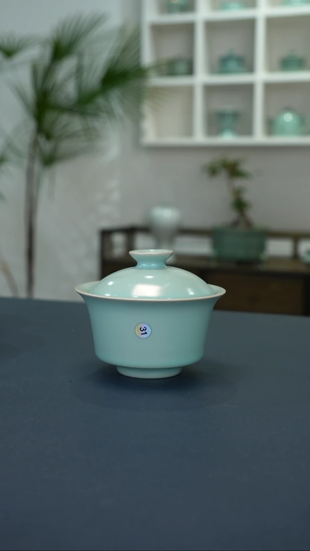 瓷片31号天蓝马蹄两才盖碗精品150cc      洁