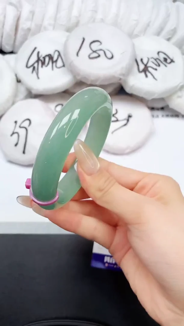 石英质玉手镯未镶嵌25K193-58