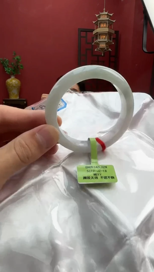 未镶嵌手镯翡翠翡翠手镯12