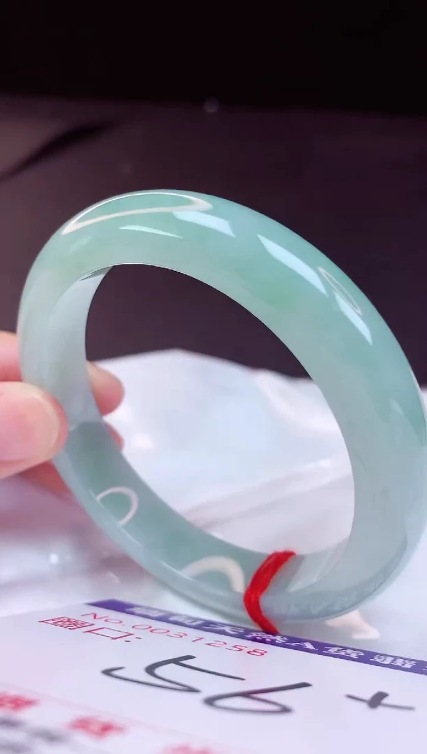 翡翠手镯未镶嵌56+