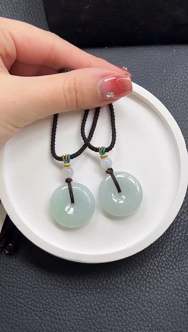 【闪购商品】翡翠颈饰未镶嵌K429-492平安扣多样性发1件