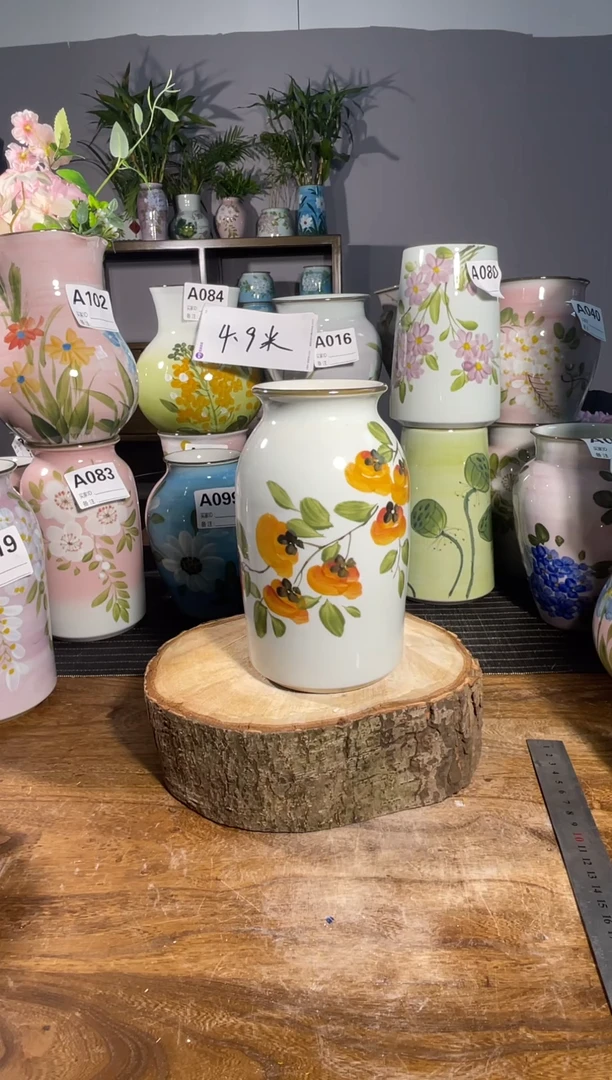 摆件景德镇手绘陶瓷花瓶