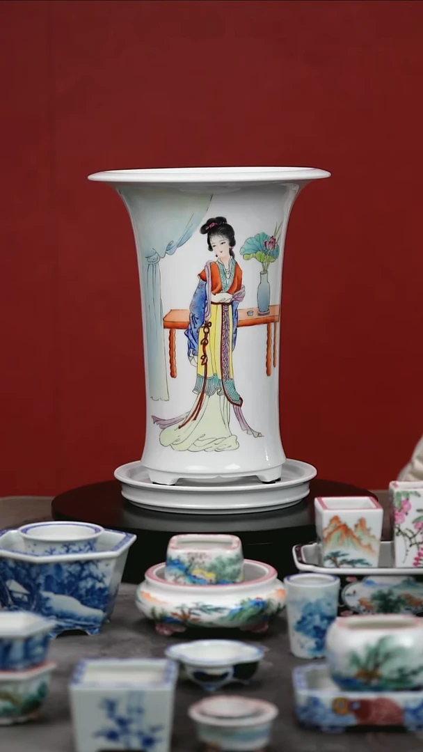 釉上粉彩仕女图新品不带托价格
