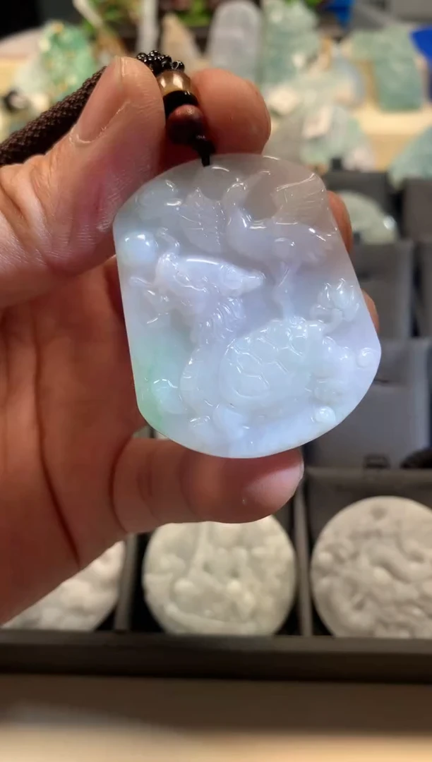 【闪购商品】翡翠颈饰未镶嵌02/11/86